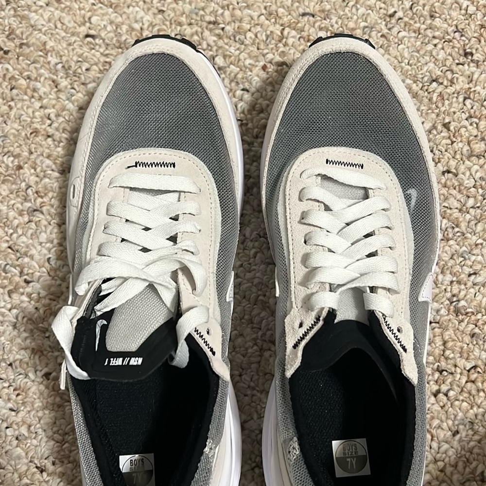 Nike Waffle One - Picture 4 of 8